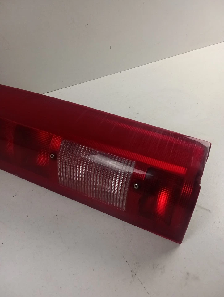 03058281 Feu Arrière Gauche Iveco Furgone DAILY 2000 2006 - Photo 4/4