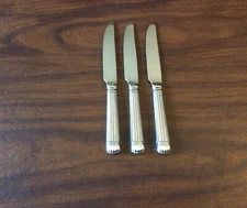 Three (3) Esprit Dinner Knives -by RETRONEU ,Stainless,18/10, 5Ribs,Glossy