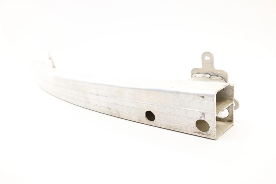 Barra de impacto refuerzo parachoques trasero Chrysler Voyager 2020-2025 OEM Foto 4 de 4