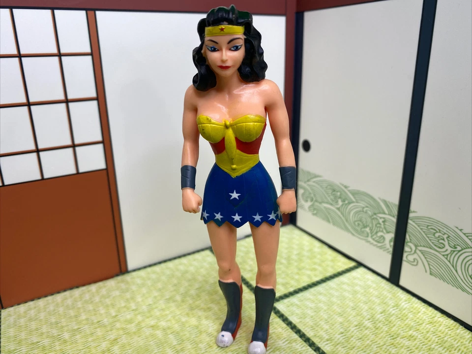 Figura de acción de juguete DC Comics Wonder Woman Posable de goma NJCroce S13 Foto 3 de 4