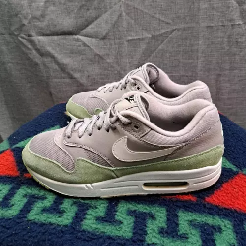 Size 10.5 Nike Air Max 1 Men AH8145-015 Atmosphere Grey White Fresh Mint Black