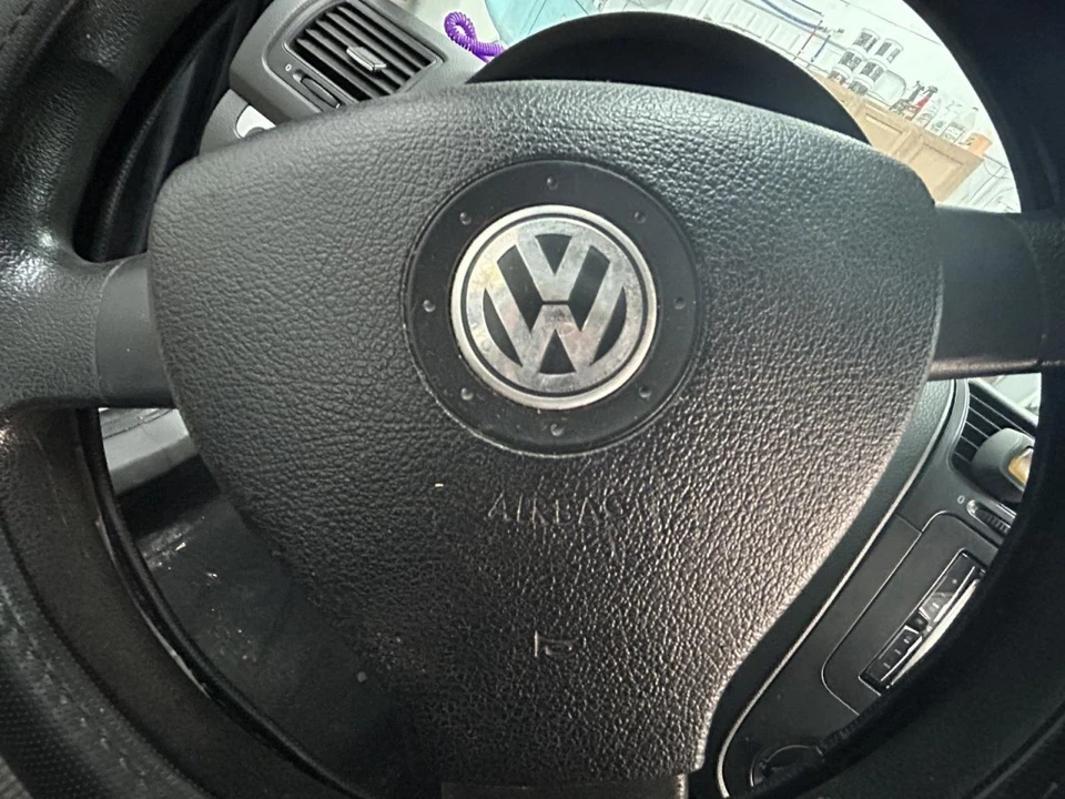2008-2009 Volkswagen Jetta Air Bag Sedan VIN K 8th Digit Front Driver 3 Spoke  Foto 3 de 4