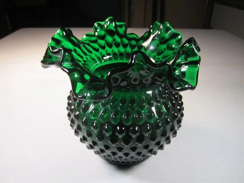 VTG Fenton Glass Dark Emerald Green Hobnail Crimped & Ruffled Top 5.5" Tall Vase