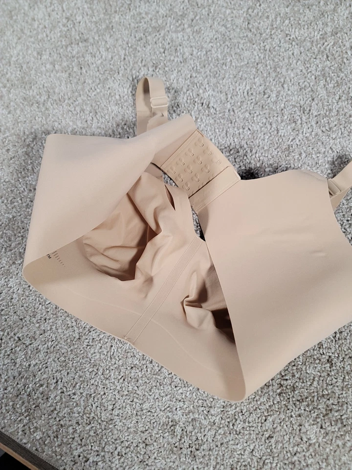 Sutiã Evelyn Bobbie The Beyond Feminino Bege Sem Fio Cobertura Total Grande Nu - Imagem 4 de 4