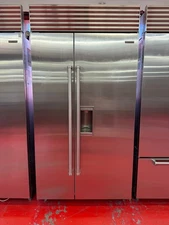 42” Subzero Refrigerator Freezer Side by Side BI42SDSPH (Used 2019)