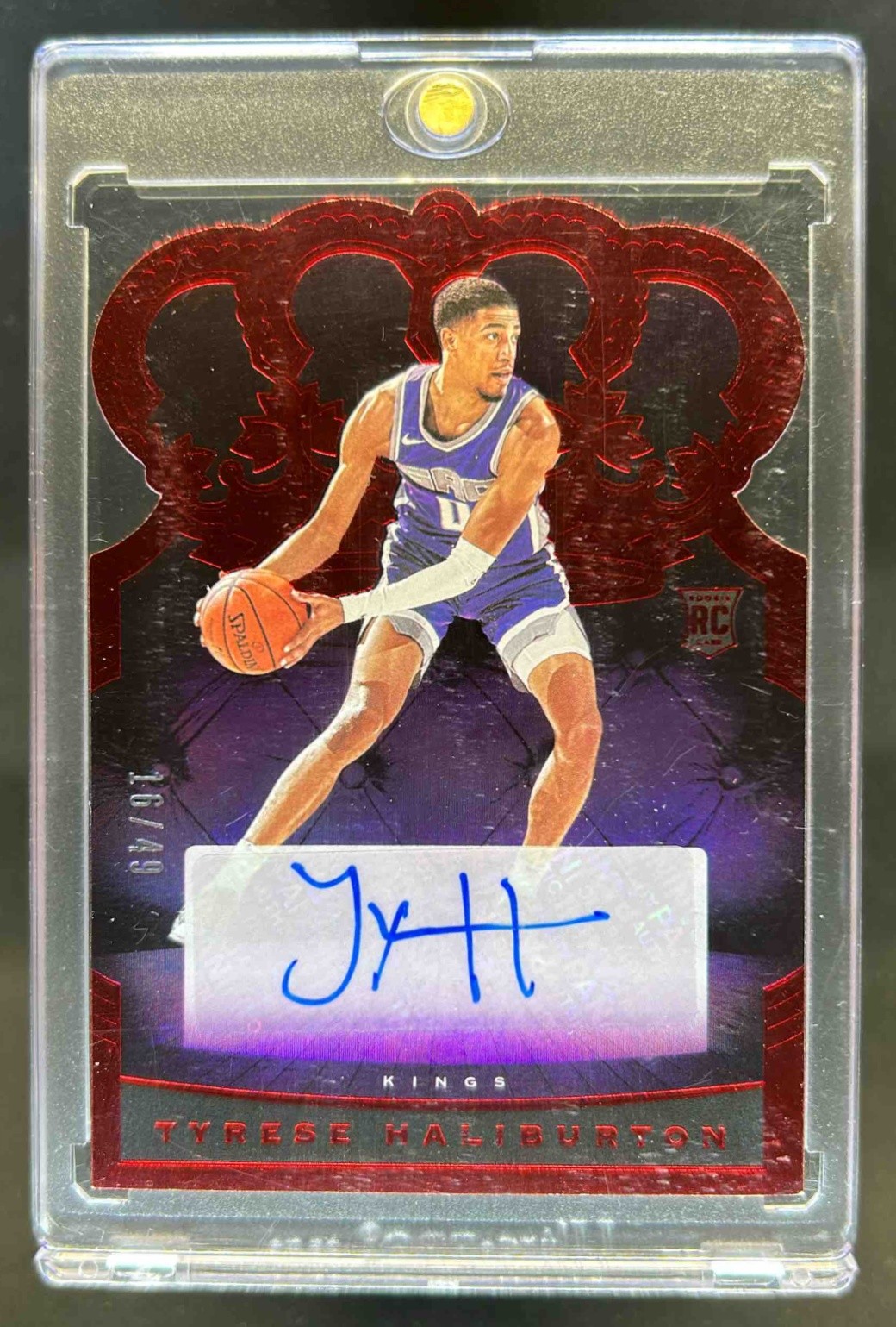 2020-21 Panini Crown Royale Tyrese Haliburton Rookie Auto RC Red #16/49 Kings