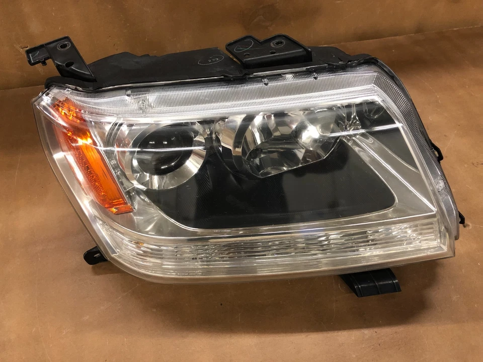 Faro Suzuki Grand Vitara 2012 (pasajero) 2006-2013 halógeno Foto 3 de 4