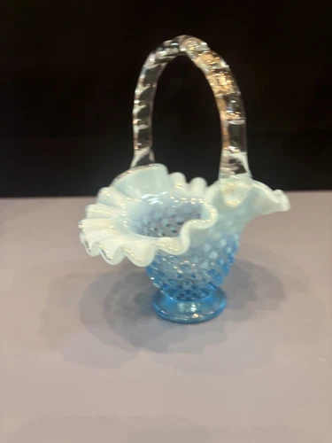 Beautiful Fenton Blue Art Glass Hobnail Ruffled Edge Basket 6"H