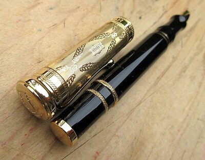 New Aurora Giuseppe Verdi Opera LE 1402/1919 Fountain Pen - MEDIUM