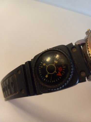 Vintage Oscar de la Renta Uhr Herren mit Kompass Teilen/Reparatur - Bild 8 von 9