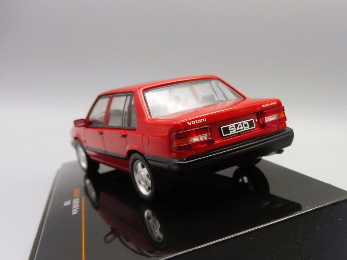Volvo 940 Turbo 1990 Red 1/43 IXO Models CLC498N.22 IXOCLC498N