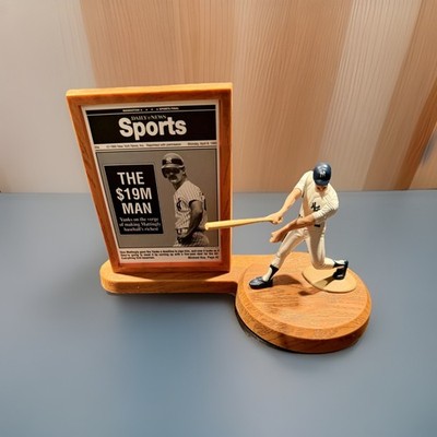 Don Mattingly Yankees Starting Lineup The 19M Man Figure w/Stand 110124DMT2