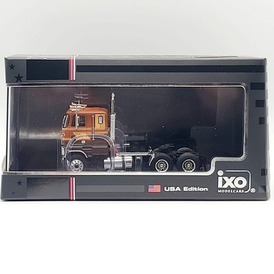 iXO Model Cars Ford COE 9000 Semi Truck Cab - 1:64, Brown & Tan (2026)