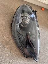 2015 Porsche Macan Genuine  Headlight right 95B941030cn