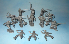 Vintage 1950-60s Marx Western Fort Play Set Silver Plastic 54mm Pioneers x 13