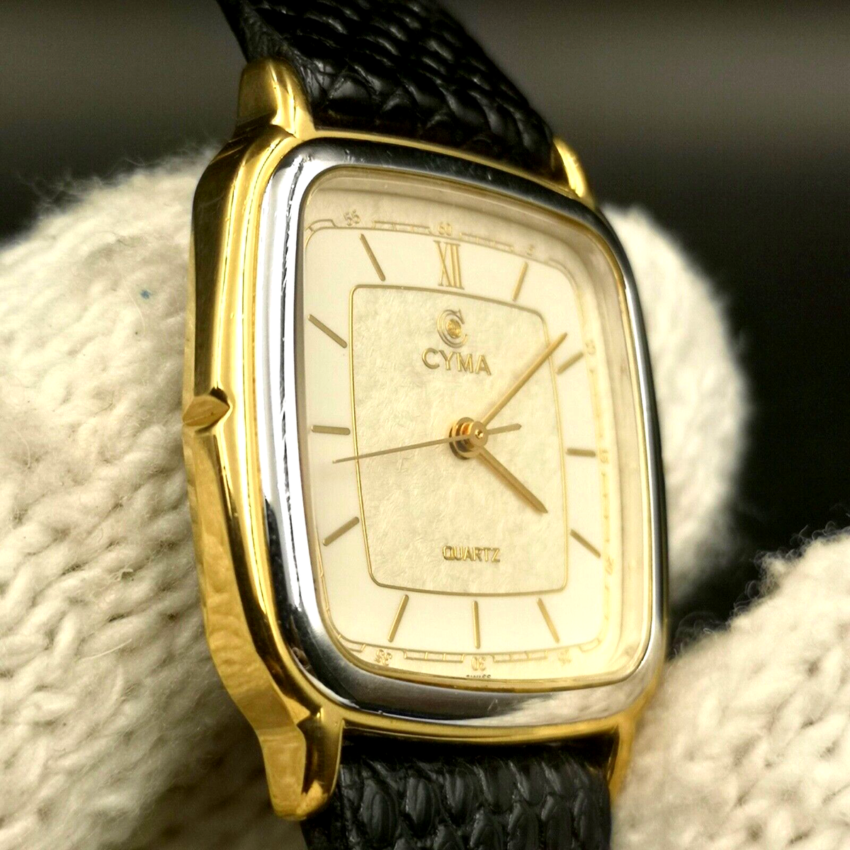 Vintage CYMA unisex Quartz watch. Come with original BOX. | eBay