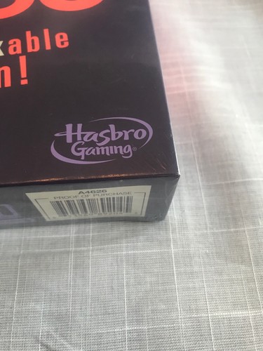 Taboo The Game of Unspeakable Fun! Board Game NEW Sealed Hasbro Gaming - Picture 3 of 8