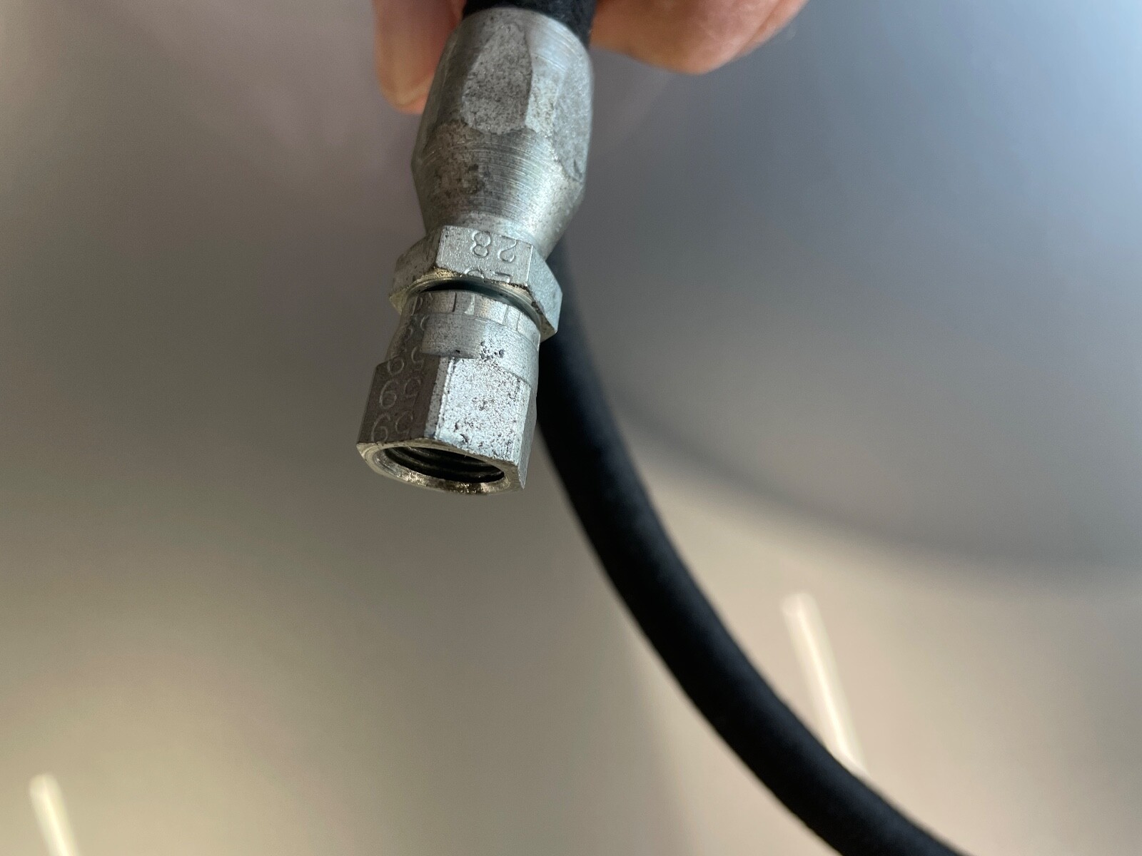 ROLLS ROYCE  SILVER CLAUD  AND BENTLEY ''S''  ''NEW'' POWER STEERING HOSE V-8