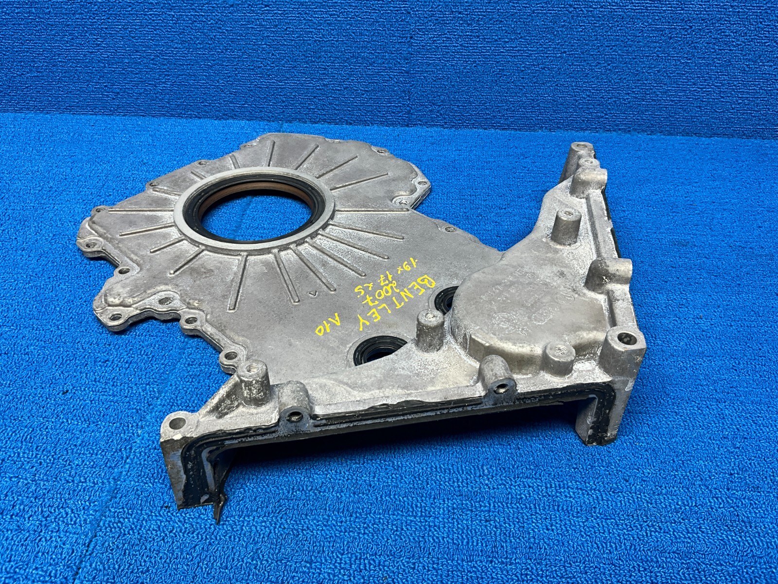 2006-2010 BENTLEY CONTINENTAL GTC 6.0L ENGINE REAR CENTER LOWER CRANK COVER OEM