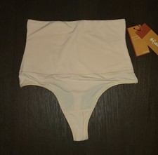 NEW WERENA BEIGE TUMMY CONTROL THONG SHAPEWEAR UNDERWEAR SIZE S