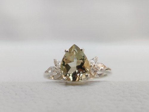 Green Amethyst Gemstone Ring,Pear Shape Engagement Ring,925 Silver Wedding Ring - Picture 2 of 12