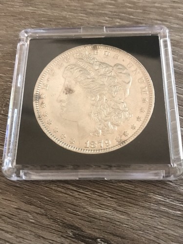 1879 MORGAN SILVER DOLLAR - Unique Toned Black Eye - Nice Luster - Picture 5 of 6