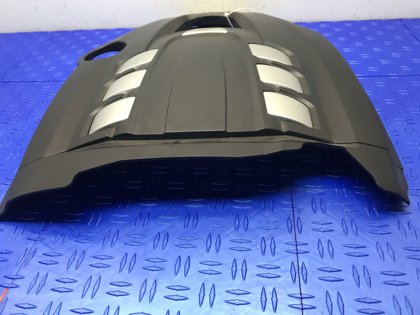 2014 - 2017 MASERATI GHIBLI M157 3.0L RWD V6 ENGINE COVER TRIM PANEL OEM