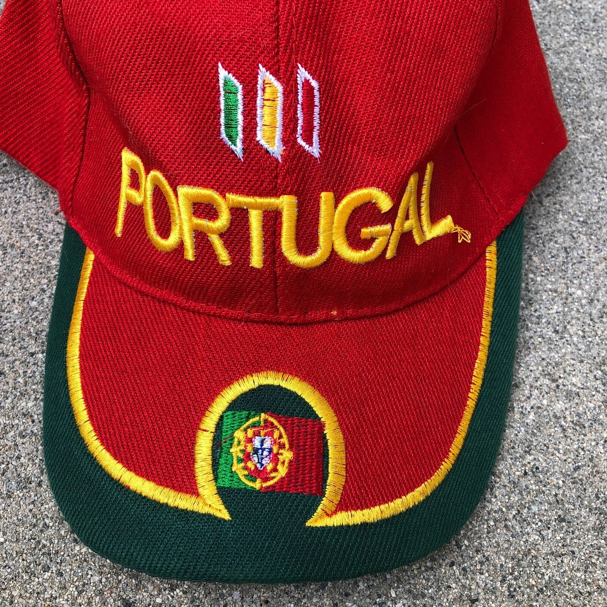 Marvel - Casquette de baseball Logo rouge | Elbenwald