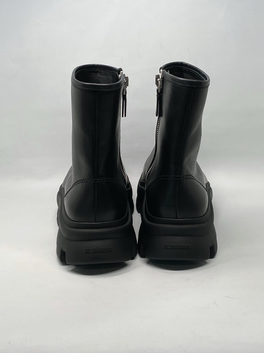 靴 JIL SANDER ZIP BOOTS Jil Sander Zip Front Boot in Black | FWRD