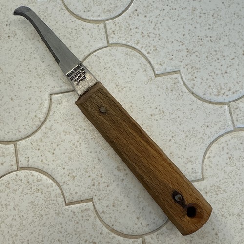 Wennerholm Farrier Hoof Knife - Curved Blade - Made in Italy Hook Vintage