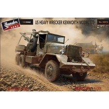 Thunder Model 1:35 US Heavy Wrecker Kenworth model 573 Military Model Kit