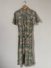 William Morris Next Dress Size