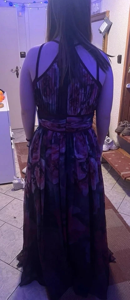 Marchesa Notte - Bild 3 von 3