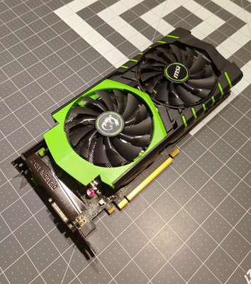 MSI NVIDIA GeForce GTX 970 4GB GDDR5 PCIe x16 DirectX 12 SLI DVI HDMI DP