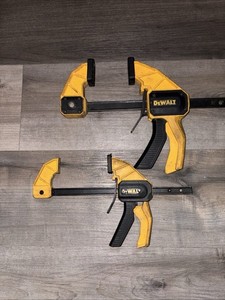 (1) DeWalt DWHT83149 6" Tough Nylon Body One-Handed Medium Trigger Clamp, 2-pack