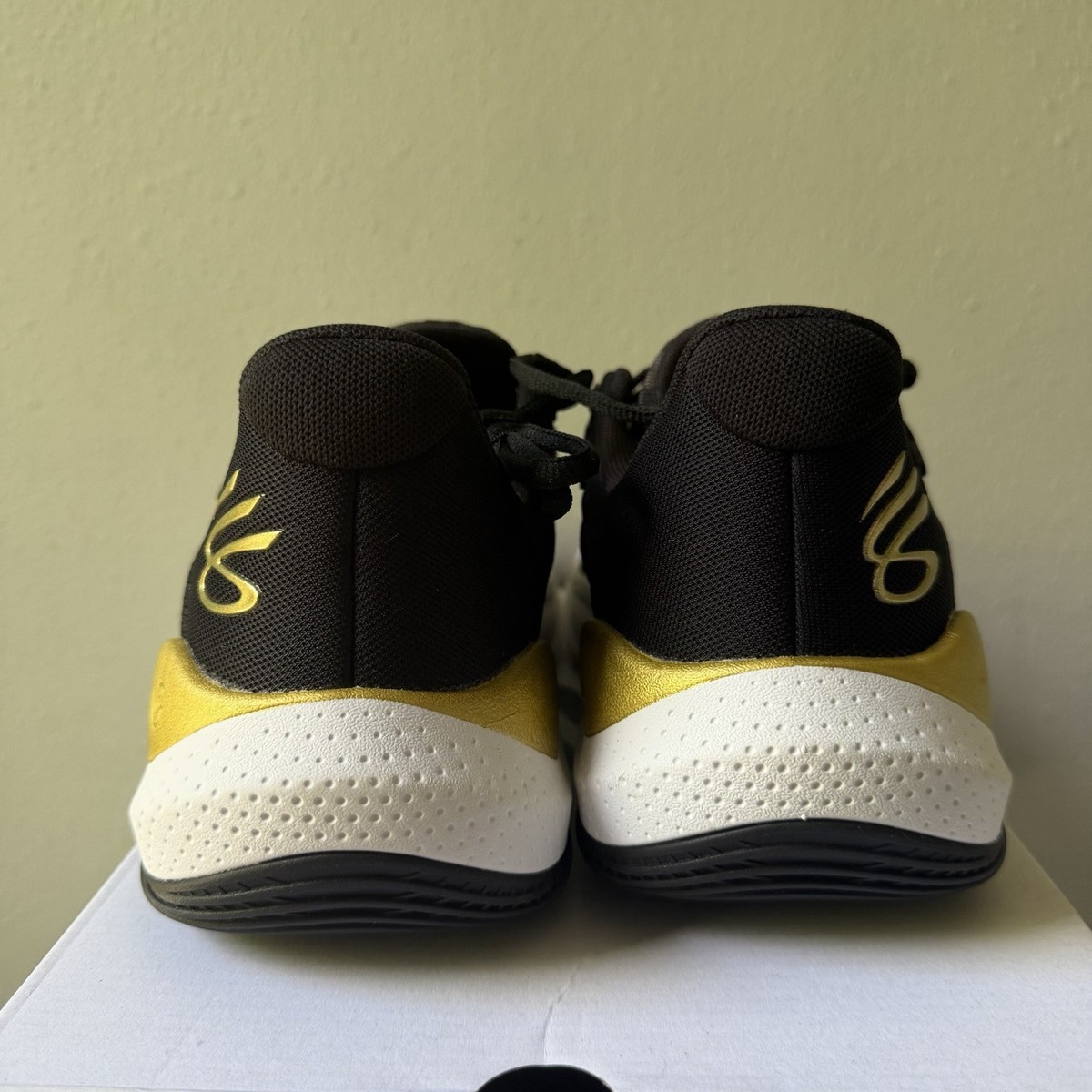 Under Armour UA Curry Splash 24 Basketball Shoes Shoes Black / White / Gold M 11 Size 10.5 - Under Armour Curry Splash 24 AP Black Gold for  main image 2