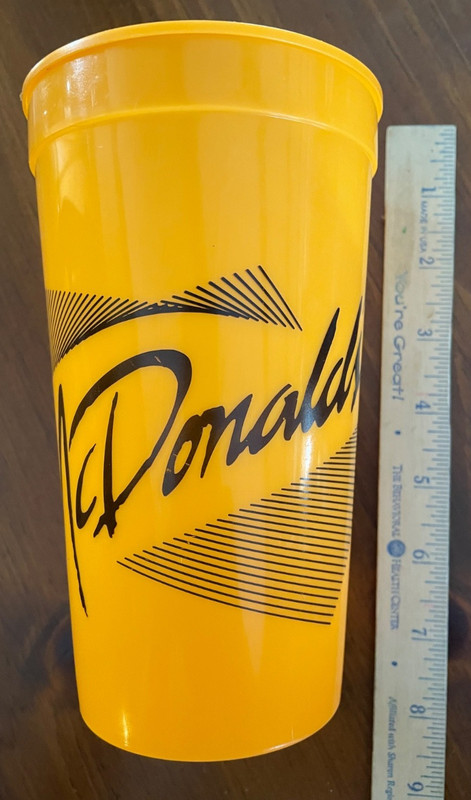 Vintage 1991 McDonald's Corporatior 32 oz Plastic Cup Tumbler Coca Cola