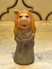 Vintage Miss Piggy 1976 Muppets Jim Henson Plastic Figure HongKong Finger Puppet