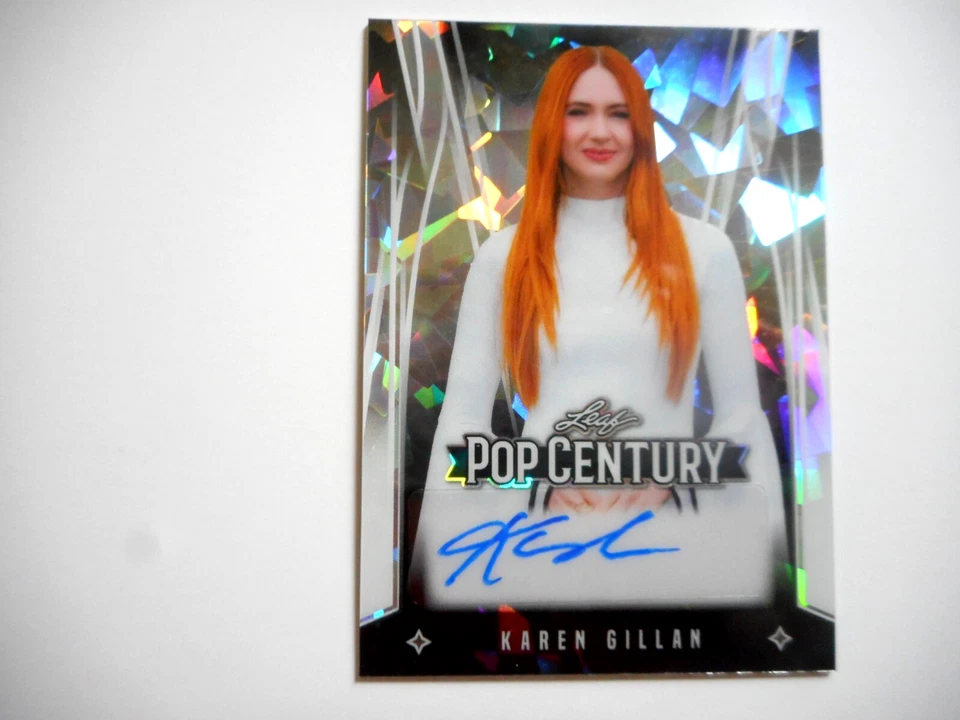 Tarjeta Karen Gillan Auto 2025 Hoja Pop Siglo PLATA HIELO Vengadores BA-KG1 #3/5 Foto 2 de 4