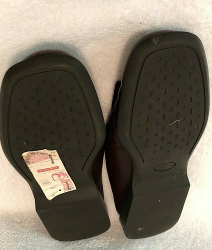 Tommy Bahama Women Sz 37 6.5 Brown Leather Mule Slides Flats Loafer Shoe - Picture 7 of 8