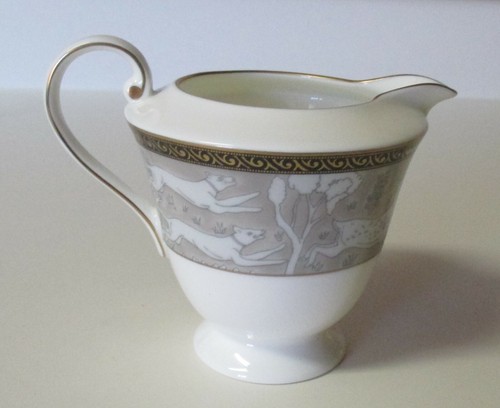 Mikasa Enchanted Forest Taupe Bone 1 Creamer/Pitcher New Dogs - Picture 2 of 4