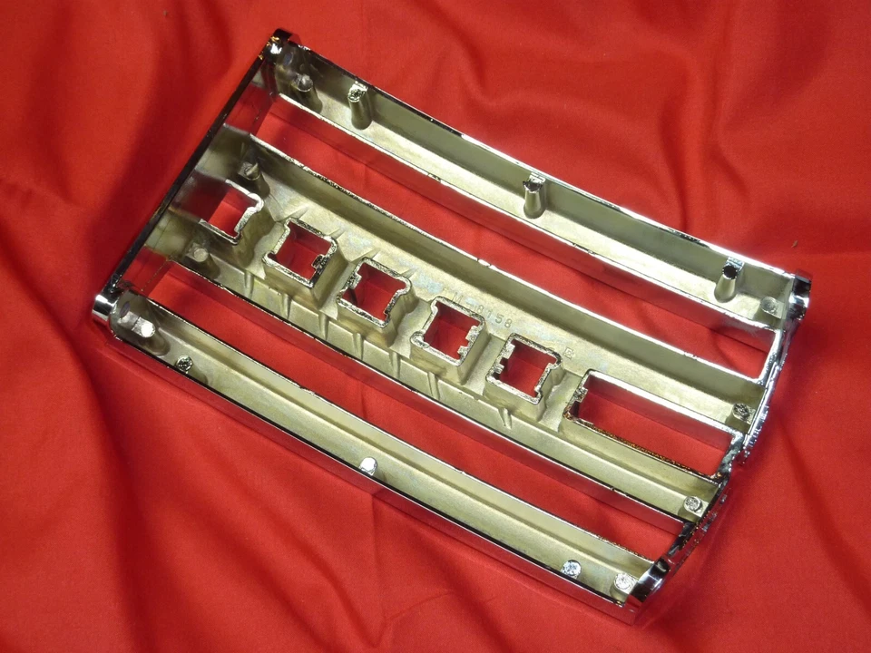 Mercury Grille Center 1946 1947 1948 original re-cromado ¡hermoso! Foto 4 de 4