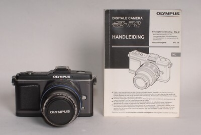 Olympus PEN E-P2 12.3MP Digital Camera + 14-42mm kit