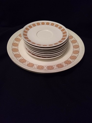 VTG Aztec Melmac Melamine Dinnerware Plastic Circle Pattern 11 Pc Mixed Plates - Picture 1 of 5