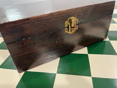 WOOD BOX FOR CHESS SET UP TO 3.75'' KING MAHOGANY FINISH WITH GREEN FELT LINING
