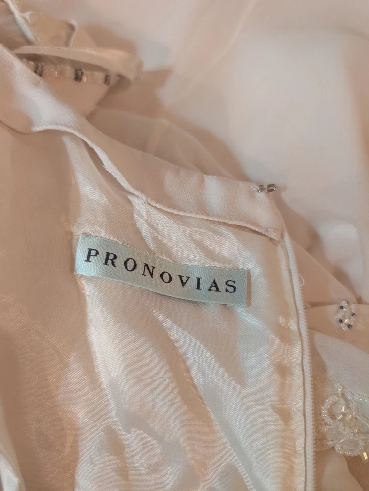 Vintage Pronovias Wedding Gown 14 Beaded with Train Silk Chalet Cottage Core - Image 3 of 4