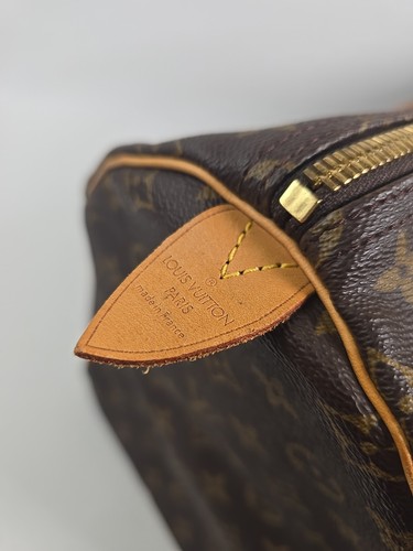 Authentic LOUIS VUITTON Keepall Bandouliere 55 Monogram Canvas Duffle Bag - Picture 2 of 10