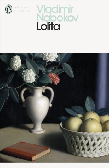 Lolita by Vladimir Nabokov (Paperback Book)