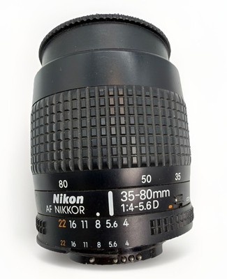 Nikon AF Nikkor 35-80mm 1:4-5.6D Camera Lens with no lens cover. {TT}