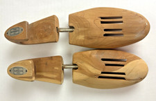 The Florsheim Shoe Wooden Shoe Tree Keeper Stretcher Shaper Size Medium Cedar